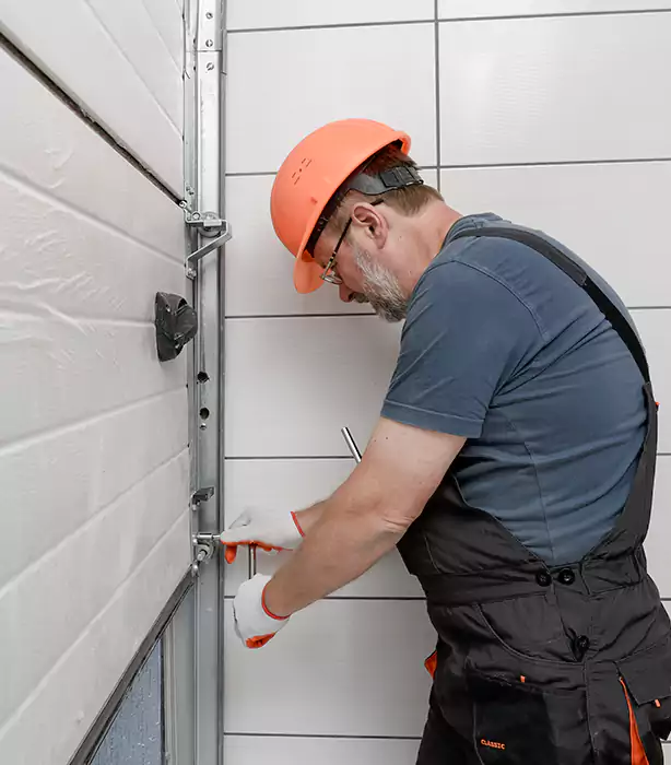 Residential Garage Door Repair Golden Beach