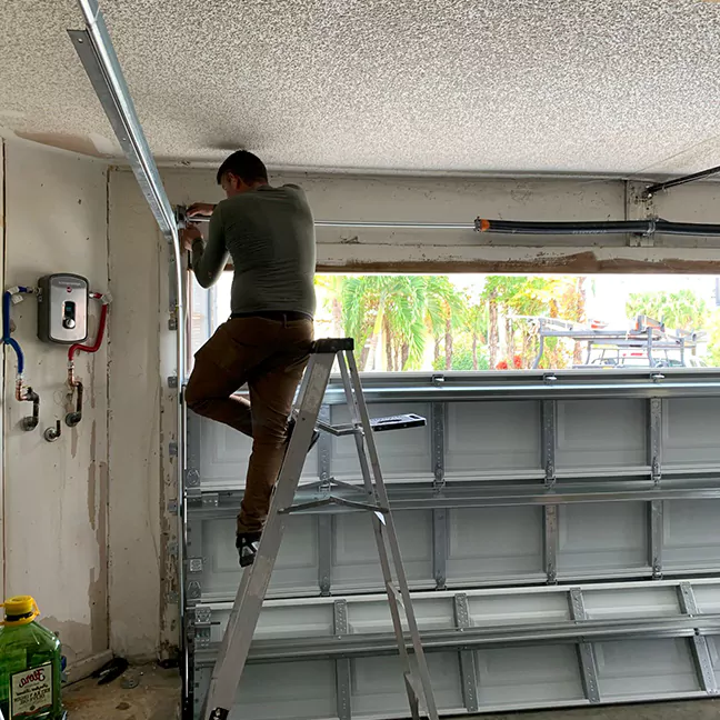 Experienced Garage Door Installation Experts in Golden Beach, FL